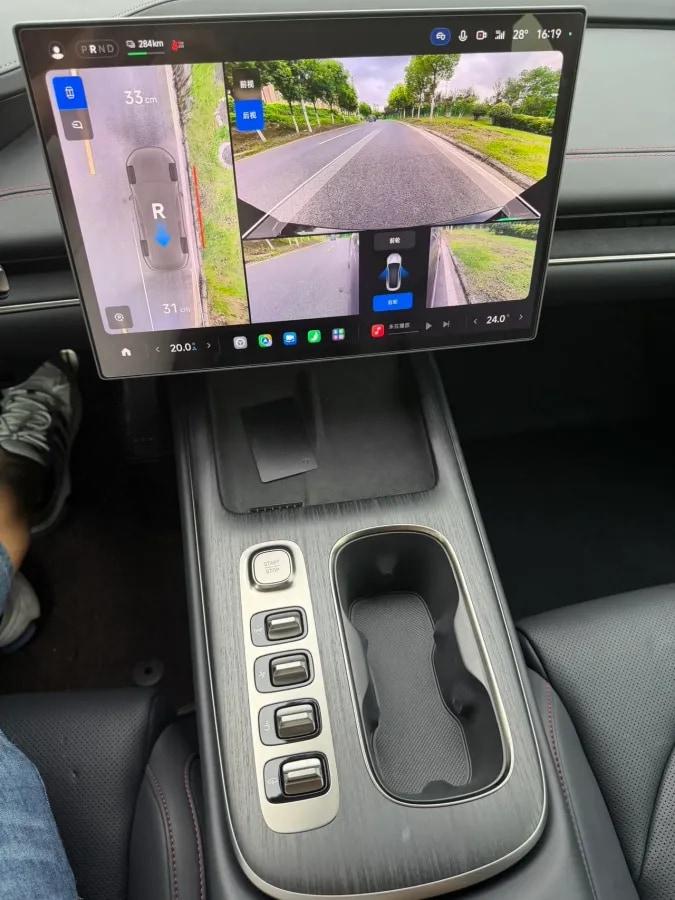 2024 Xiaomi SU7 BEV 101KWH 800km image 9