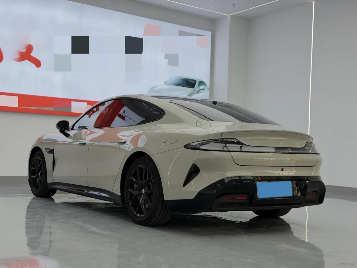 2024 Xiaomi SU7 BEV 73.6KWH 700km image 9