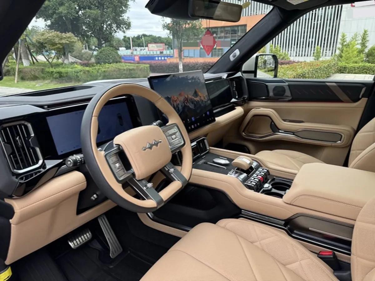 2025 Fang Cheng Bao Bao 8 2.0T 245HP L4 E-CVT PHEV 36.8KWH image 9