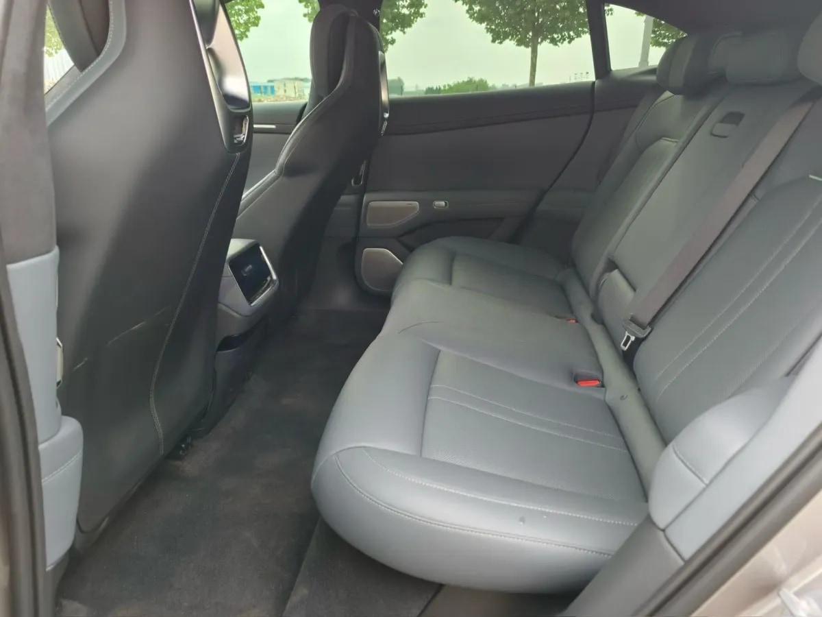 2025 Xiaomi YU7 BEV 101.7KWH image 9