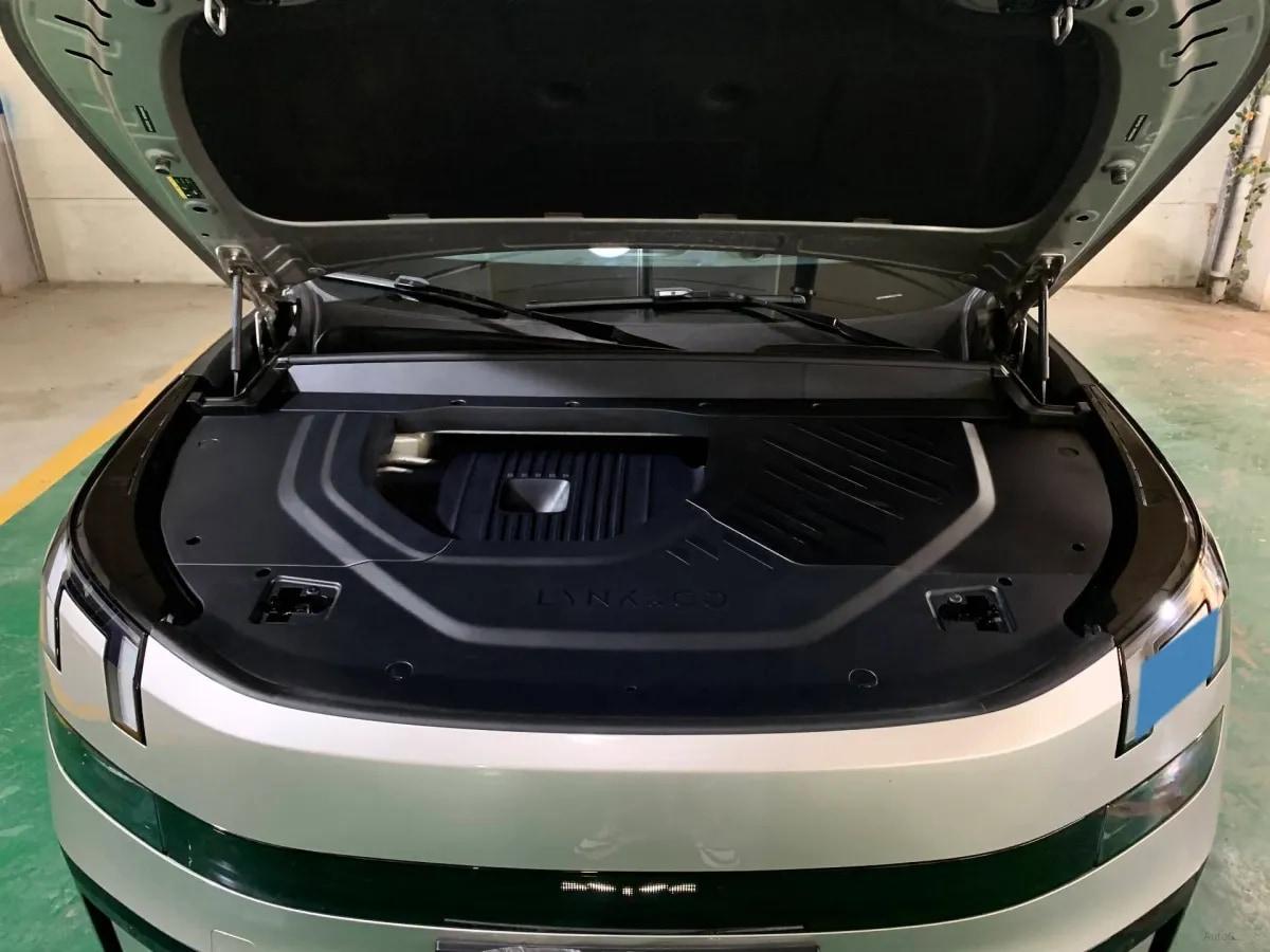 2025 LYNK&CO 900 2.0T 254HP L4 3DHT PHEV 52.38KWH 280km image 9