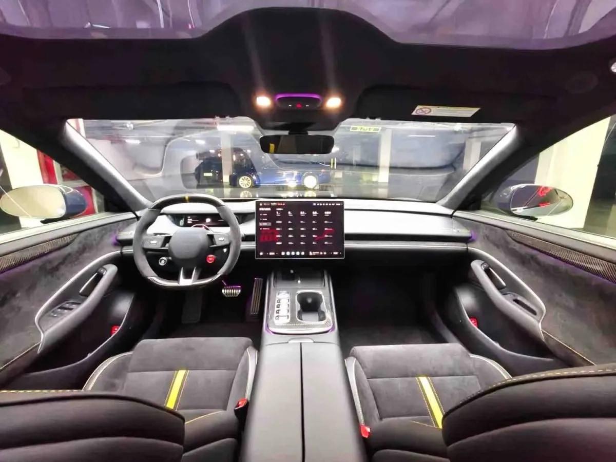 2025 Xiaomi SU7 Ultra BEV 93.7KWH image 9