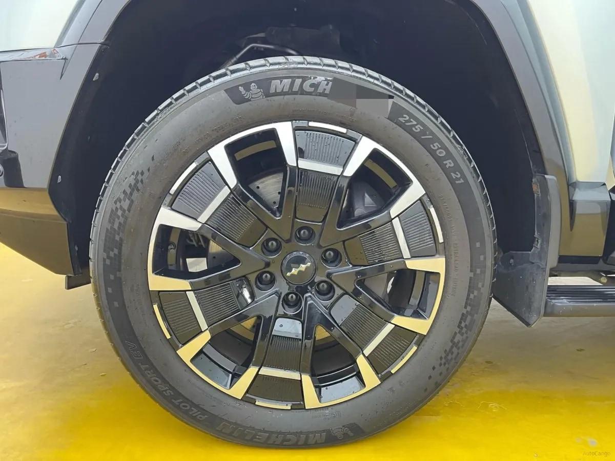 2025 FangChengBao Bao 8 2.0T 245HP L4 E-CVT PHEV 36.8KWH image 9