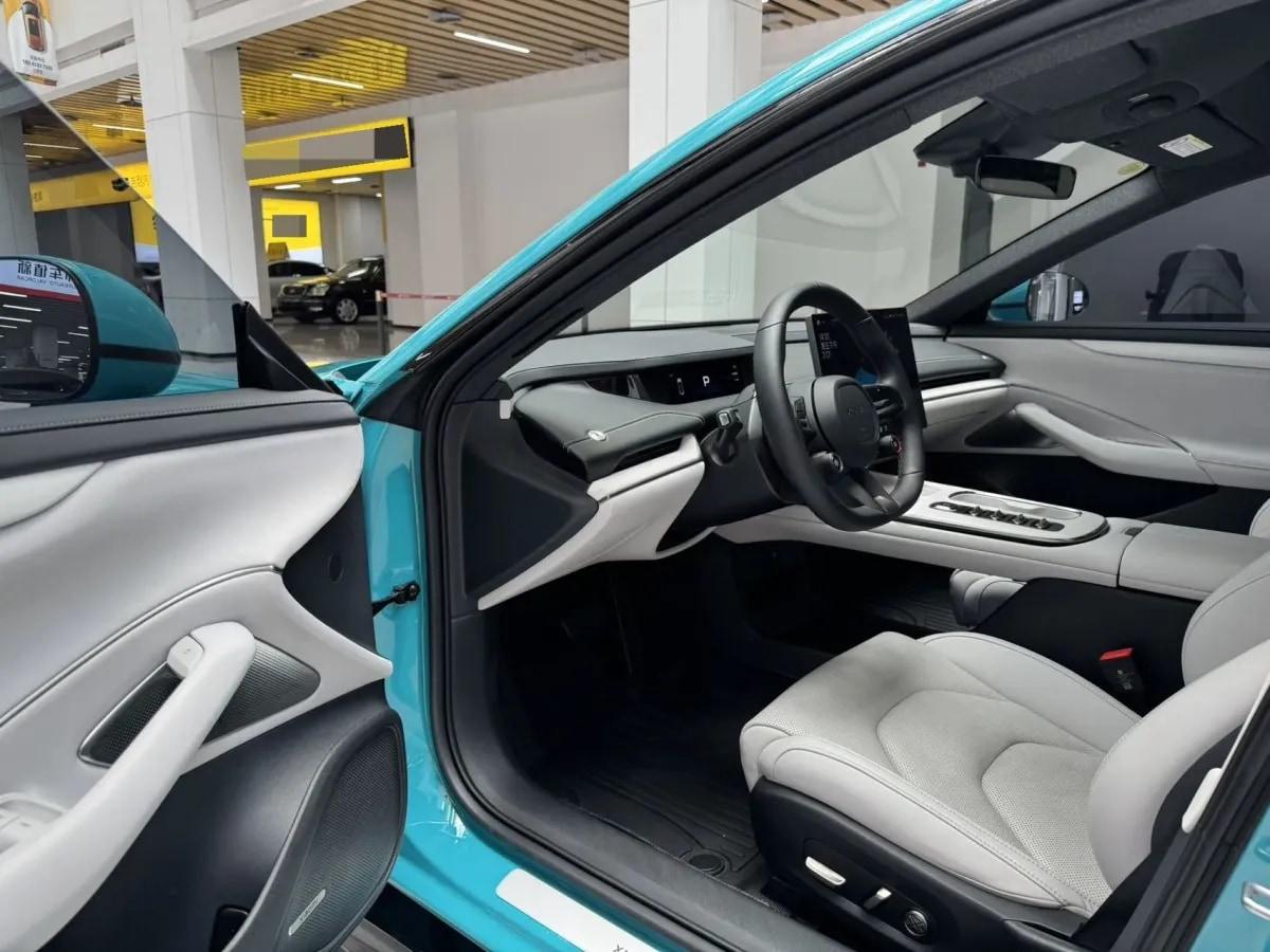 2024 Xiaomi SU7 BEV 94.3KWH image 9