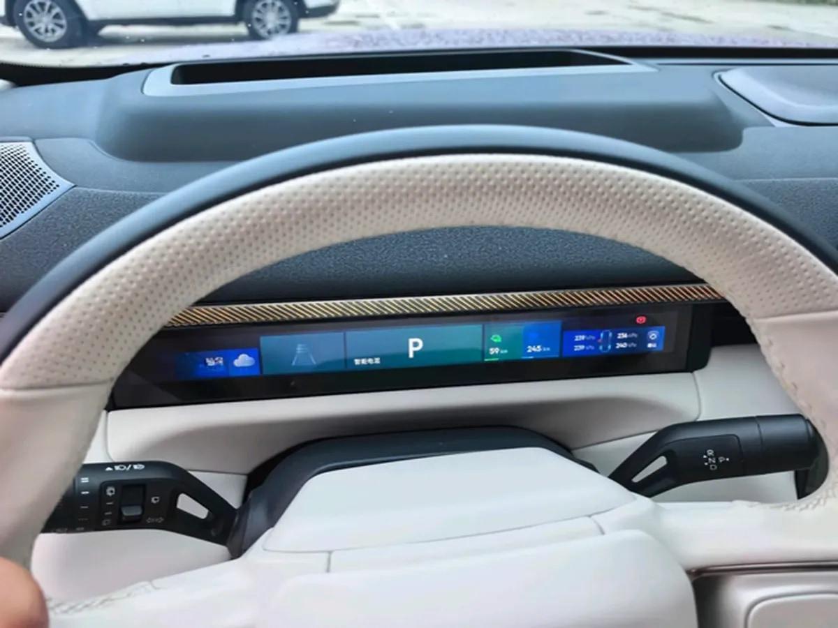 2025 LYNK&CO 900 2.0T 254HP L4 3DHT PHEV 52.38KWH 280km image 9