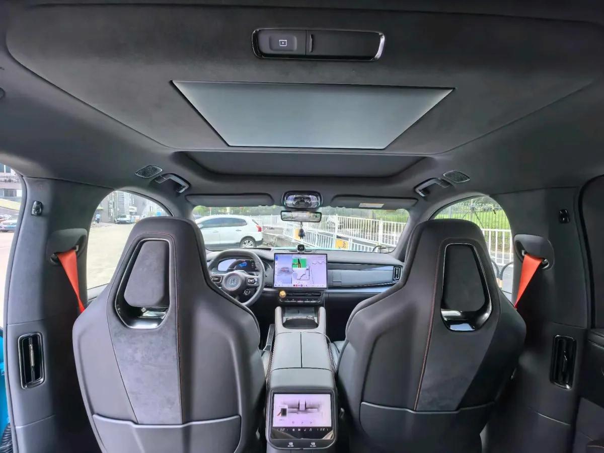 2026 Zeekr 8X 2.0T 279HP L4 1DHT PHEV 70KWH 330km image 9