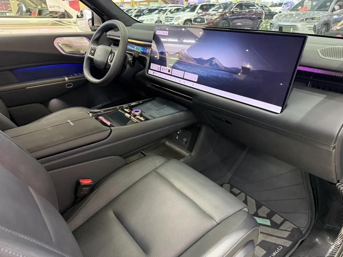 2025 LYNK&CO 900 2.0T 254HP L4 3DHT PHEV 52.38KWH 268km image 9