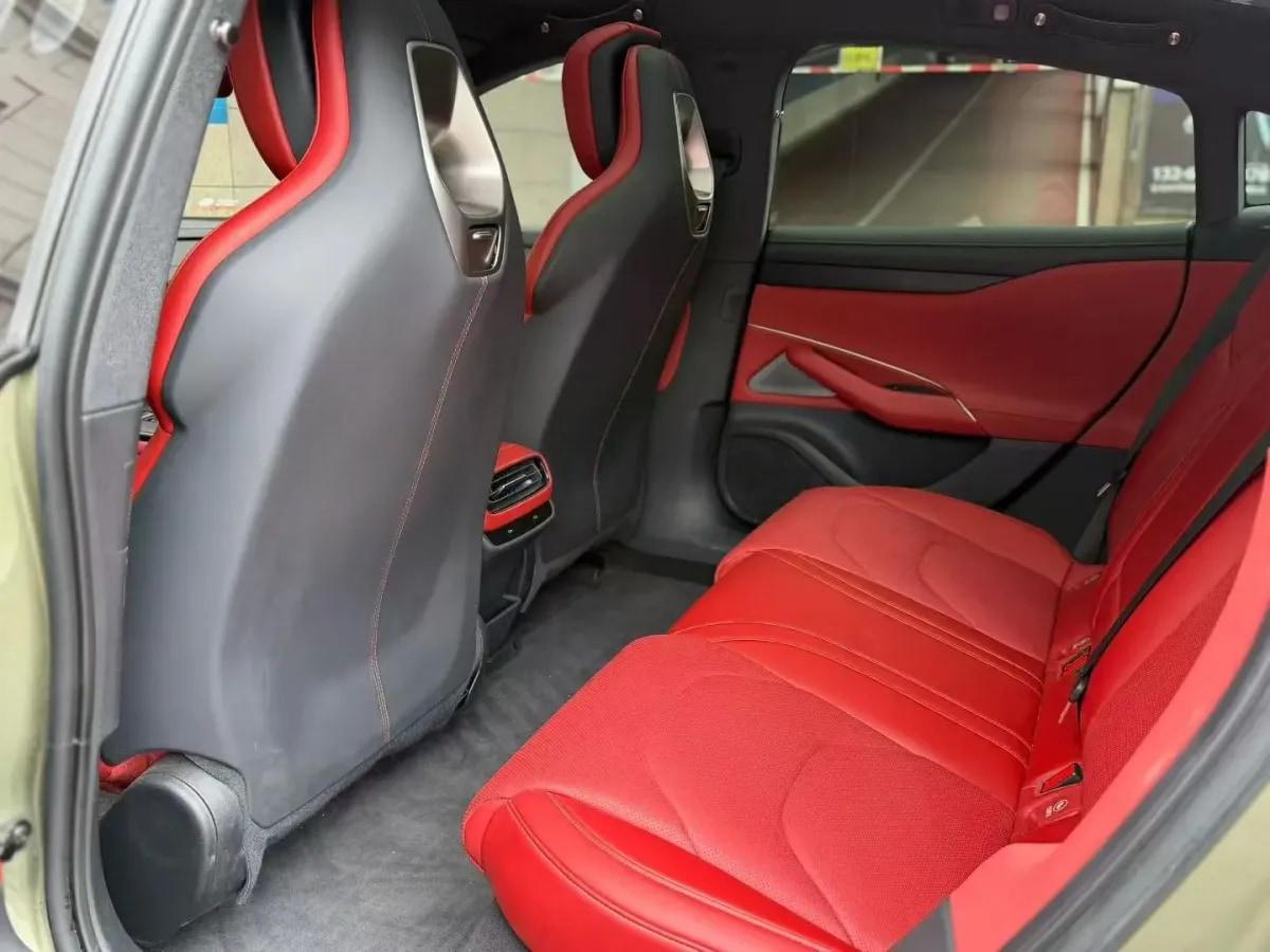 2024 Xiaomi SU7 BEV 94.3KWH image 9