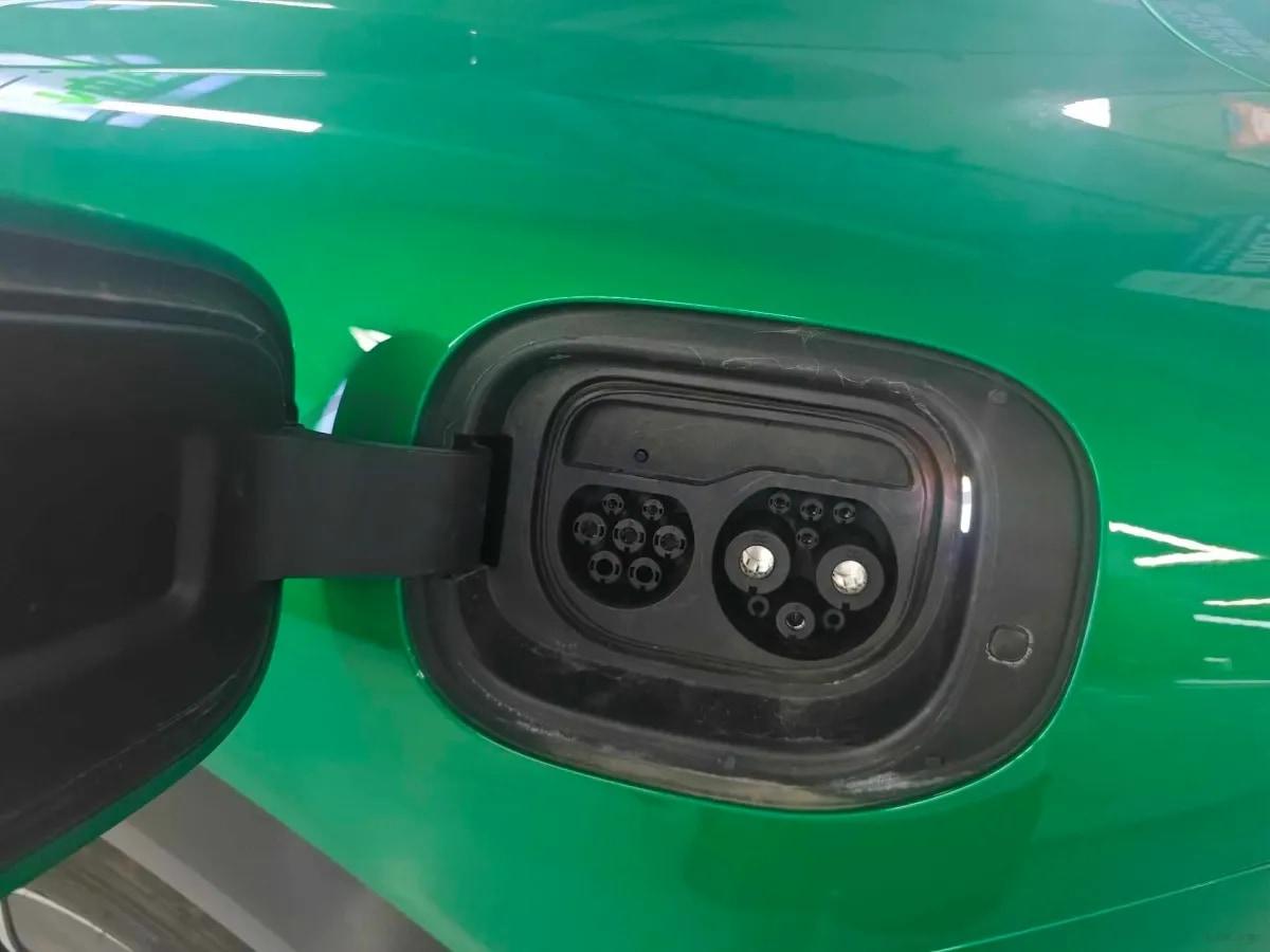 2025 Xiaomi YU7 BEV 96.3KWH image 9