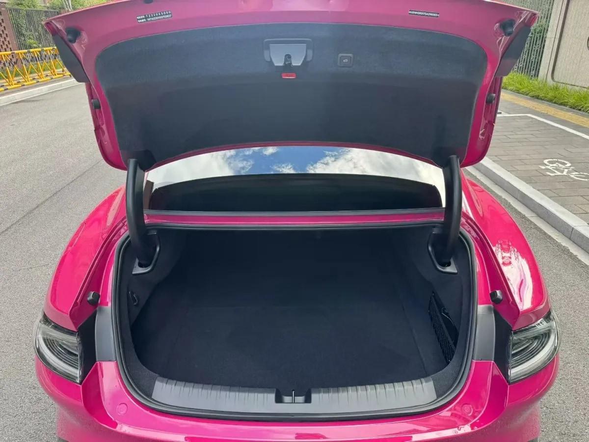 2024 Xiaomi SU7 BEV 73.6KWH image 9