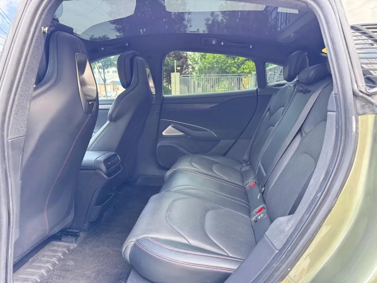 2024 Xiaomi SU7 BEV 73.6KWH image 9