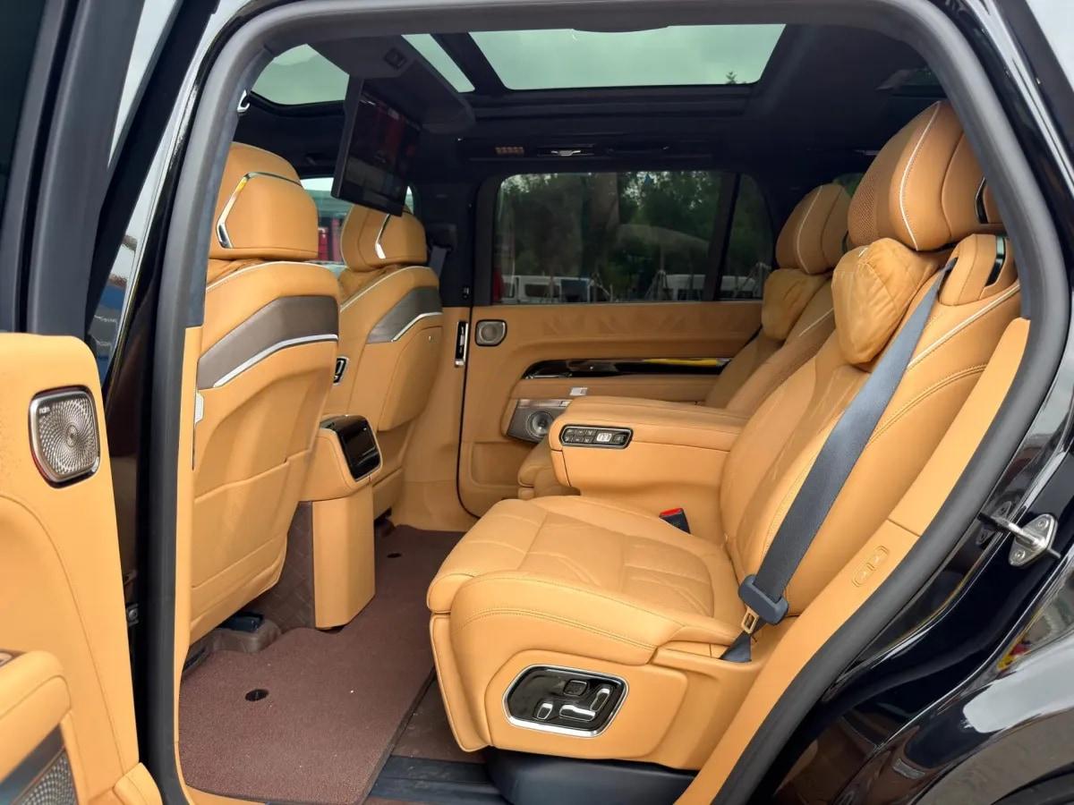 2025 Zeekr 9X 2.0T 279HP L4 1DHT PHEV image 9