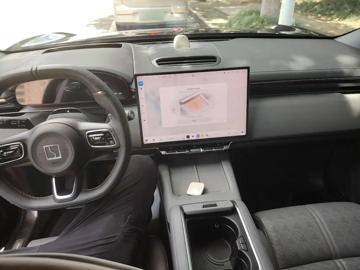2025 Zeekr 7X BEV 75KWH 605km image 9