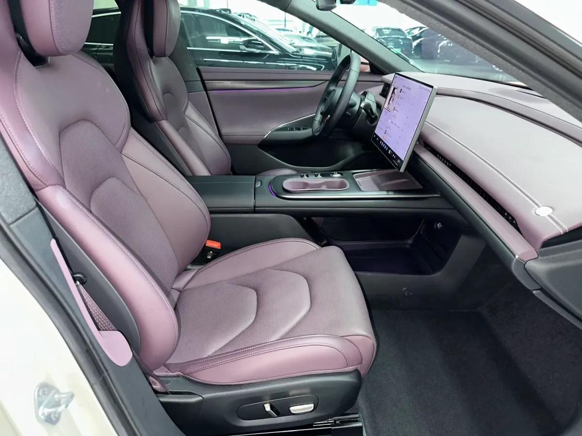 2024 Xiaomi SU7 BEV 73.6KWH image 9