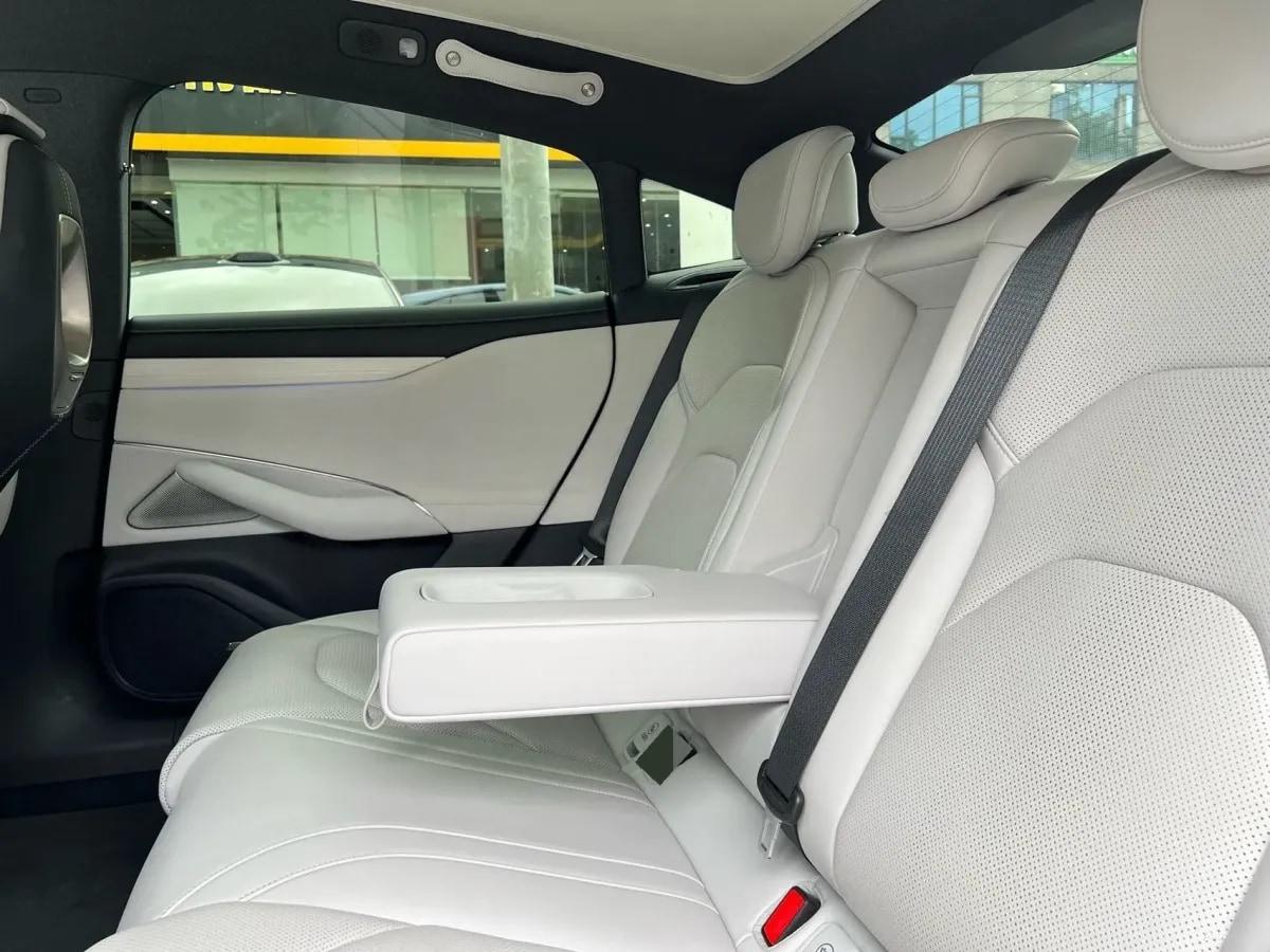 2024 Xiaomi SU7 BEV 73.6KWH 700km image 9