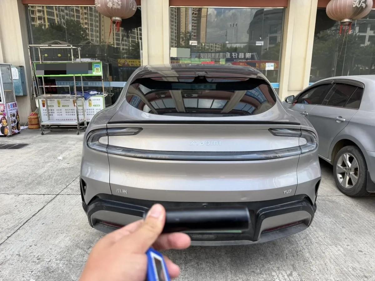 2025 Xiaomi YU7 BEV image 9