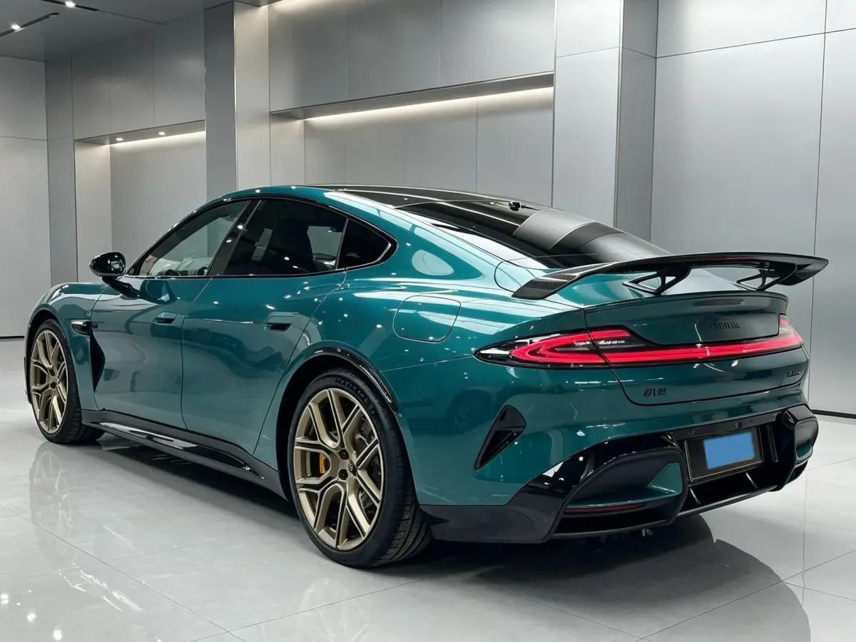 2025 Xiaomi SU7 Ultra BEV 93.7KWH image 9