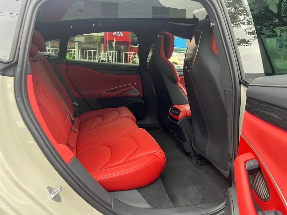 2024 Xiaomi SU7 BEV 101KWH image 9