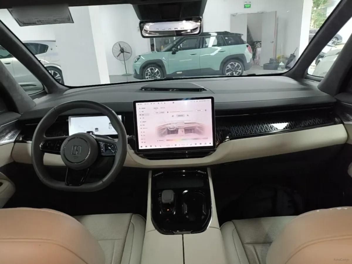 2022 Zeekr 009 BEV 116KWH 702km image 9