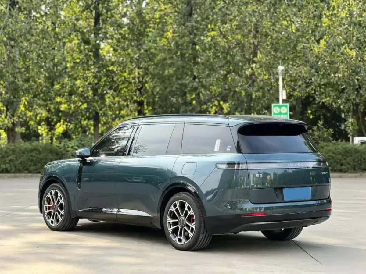 2025 LYNK&CO 900 2.0T 254HP L4 3DHT PHEV 52.38KWH 280km image 9