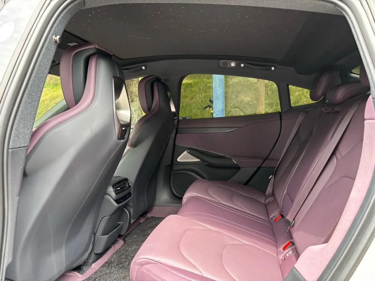 2024 Xiaomi SU7 BEV 73.6KWH 700km image 9