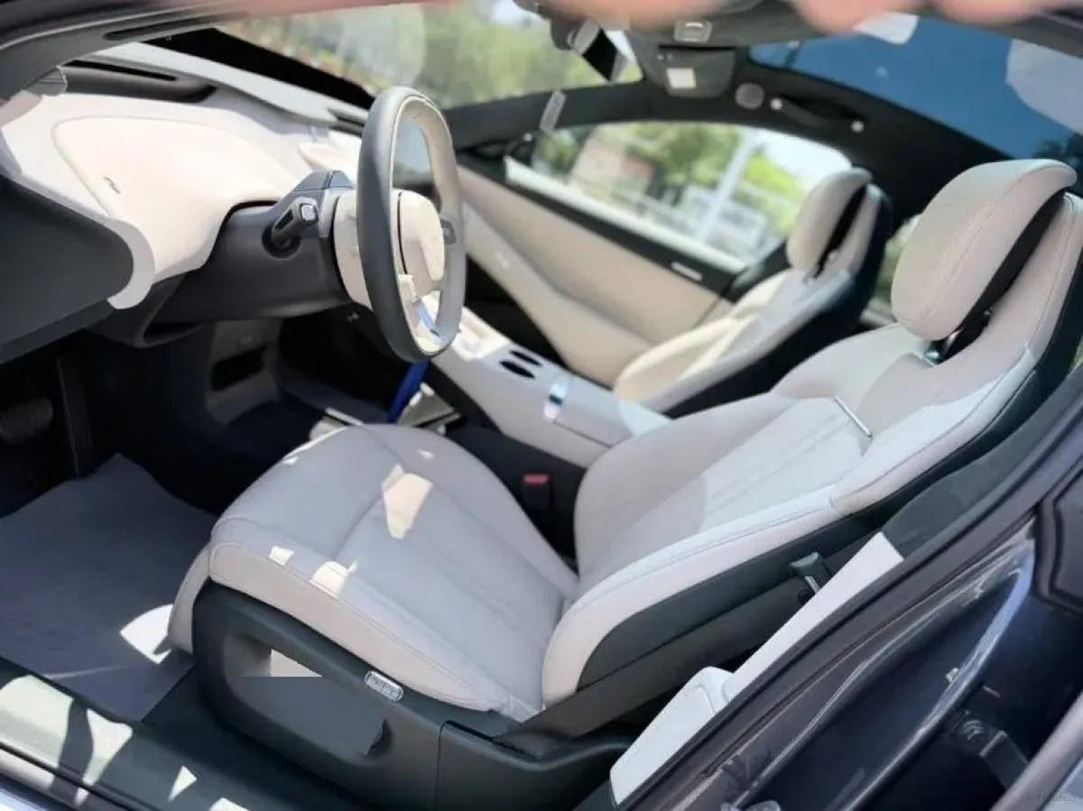 2025 Xiaomi YU7 BEV 101.7KWH 760km image 9