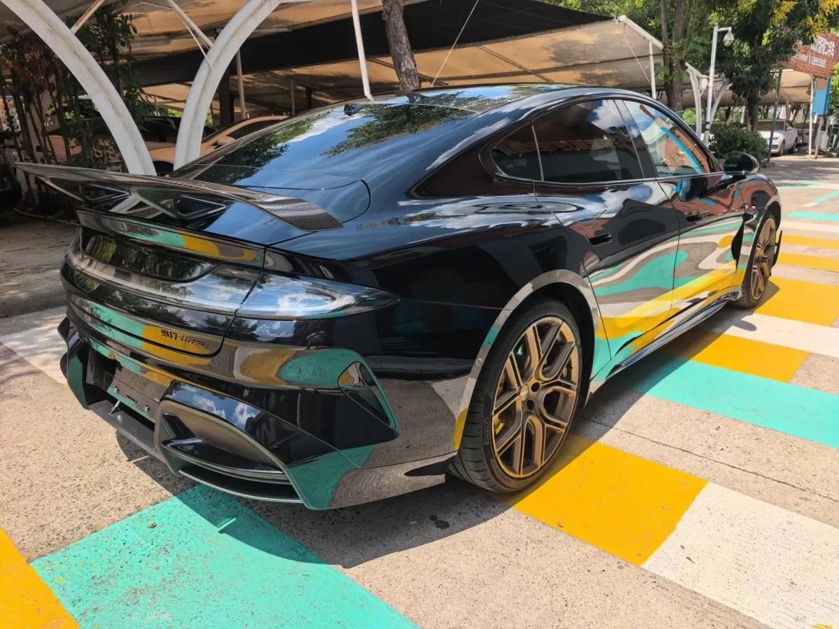 2025 Xiaomi SU7 Ultra BEV 93.7KWH 630km image 9