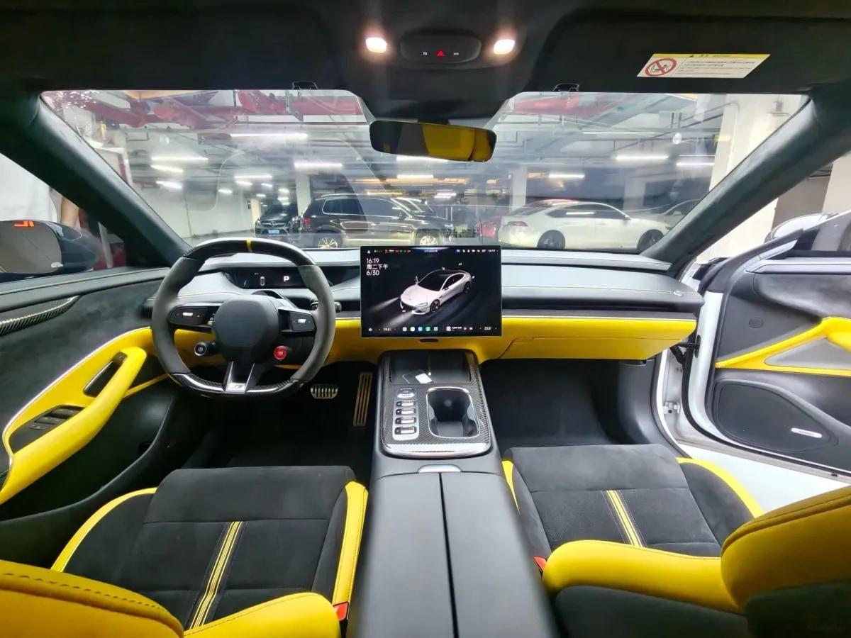 2025 Xiaomi SU7 Ultra BEV 93.7KWH image 9
