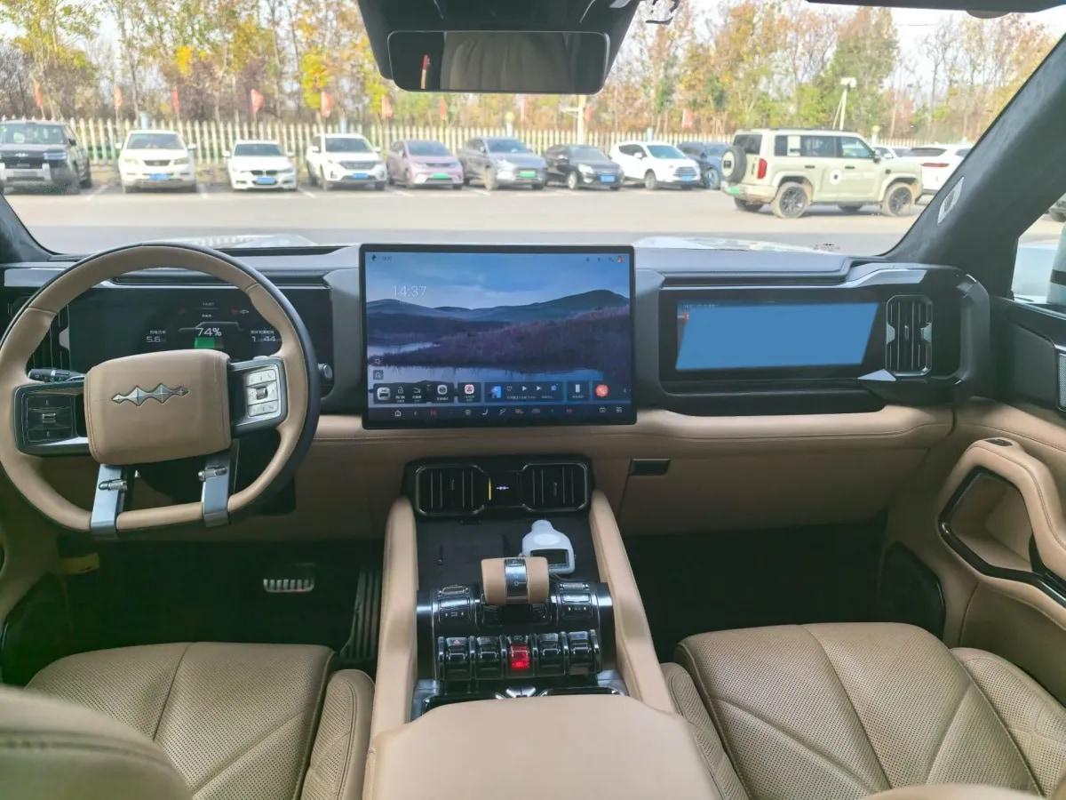2025 Fang Cheng Bao Bao 8 2.0T 245HP L4 E-CVT PHEV 36.8KWH image 9