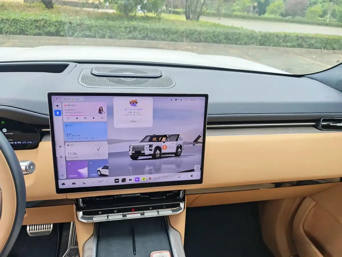 2025 Zeekr 9X 2.0T 279HP L4 1DHT PHEV 70KWH 380km image 9