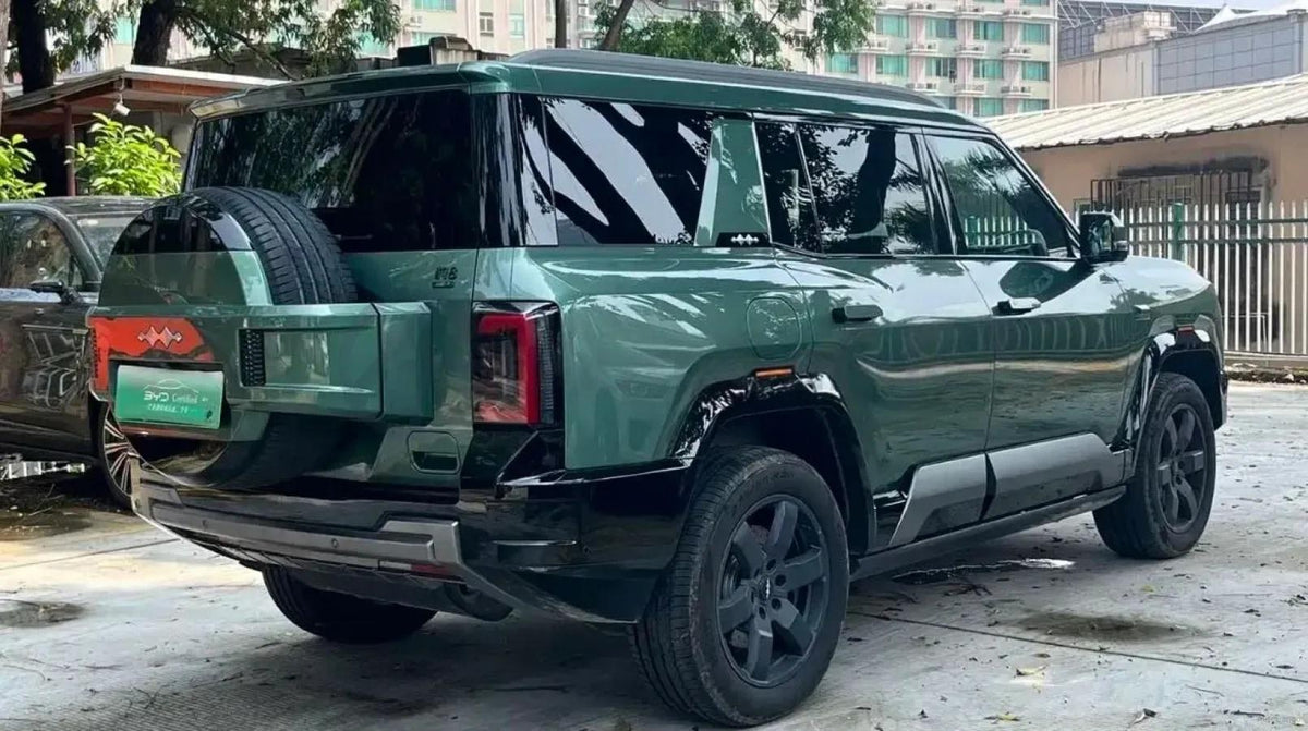 2025 FangChengBao Bao 8 2.0T 245HP L4 E-CVT PHEV 36.8KWH image 9