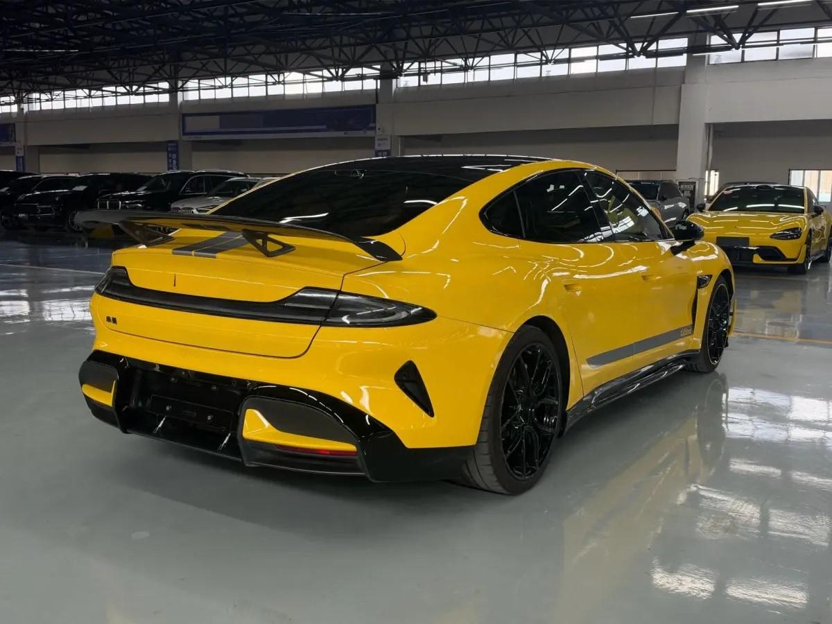 2025 Xiaomi SU7 Ultra BEV 93.7KWH 630km image 9