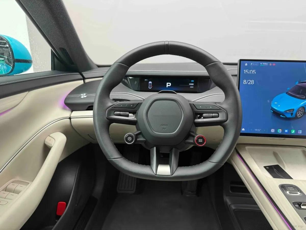 2024 Xiaomi SU7 BEV 73.6KWH 700km image 9