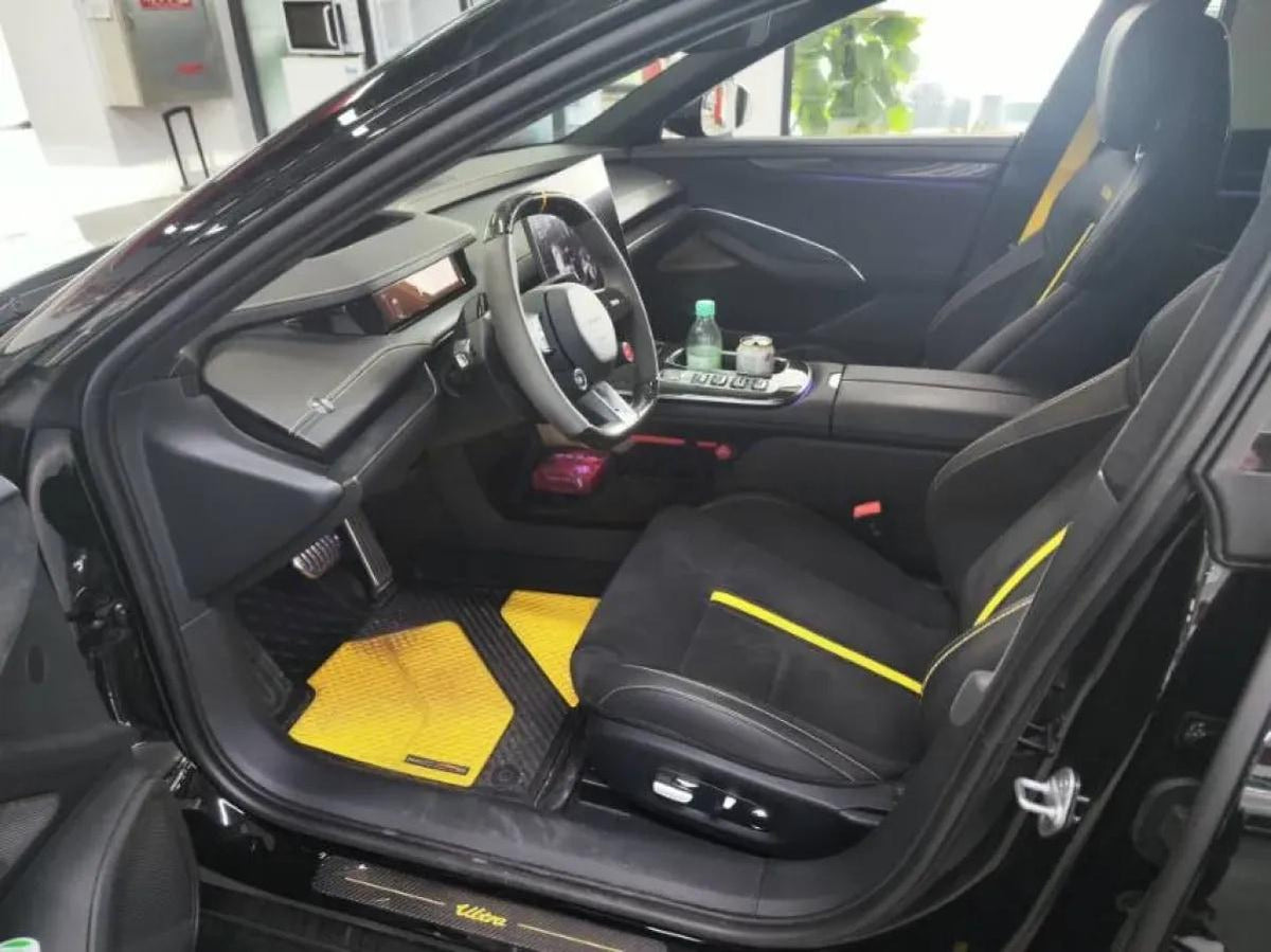 2025 Xiaomi SU7 Ultra BEV 93.7KWH 630km image 9