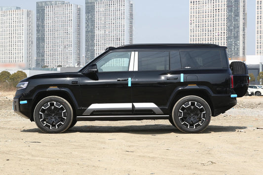 Fang Cheng Bao Leopard 8 (2025)