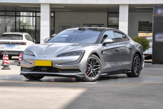 YANGWANG U7 (2025)