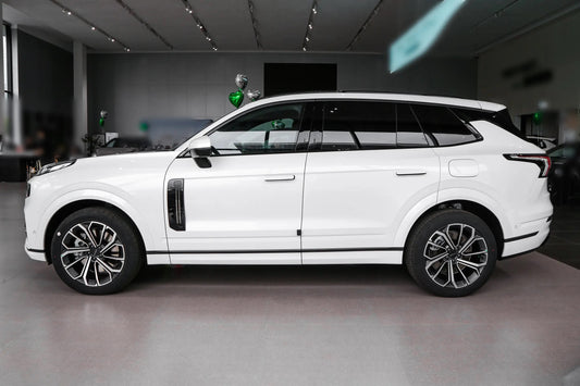 Lynk & Co 09 (2025)