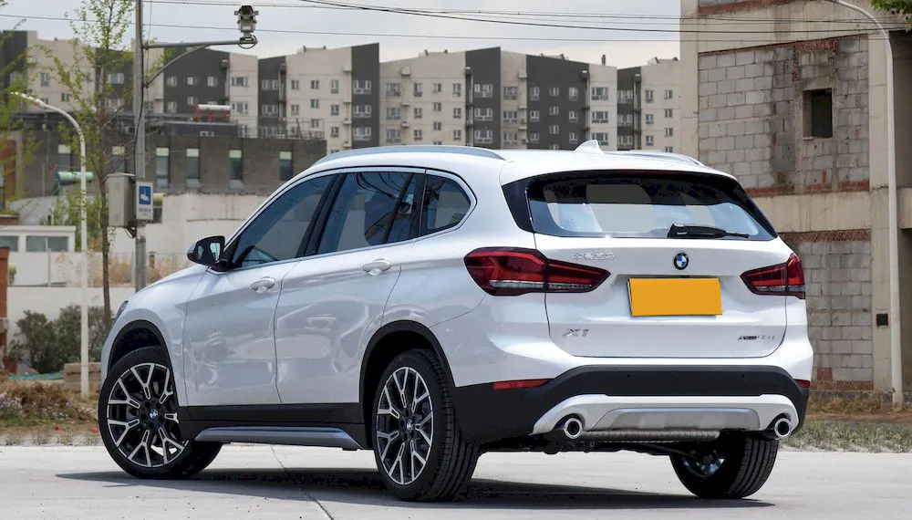 BMW X1 PHEV (2023)